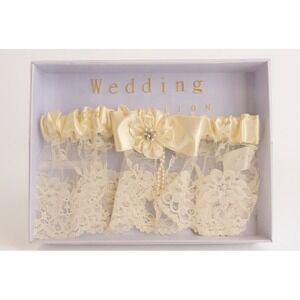 Vintage White Pearl Lace Floral Wedding Bridal Garter- New In Box